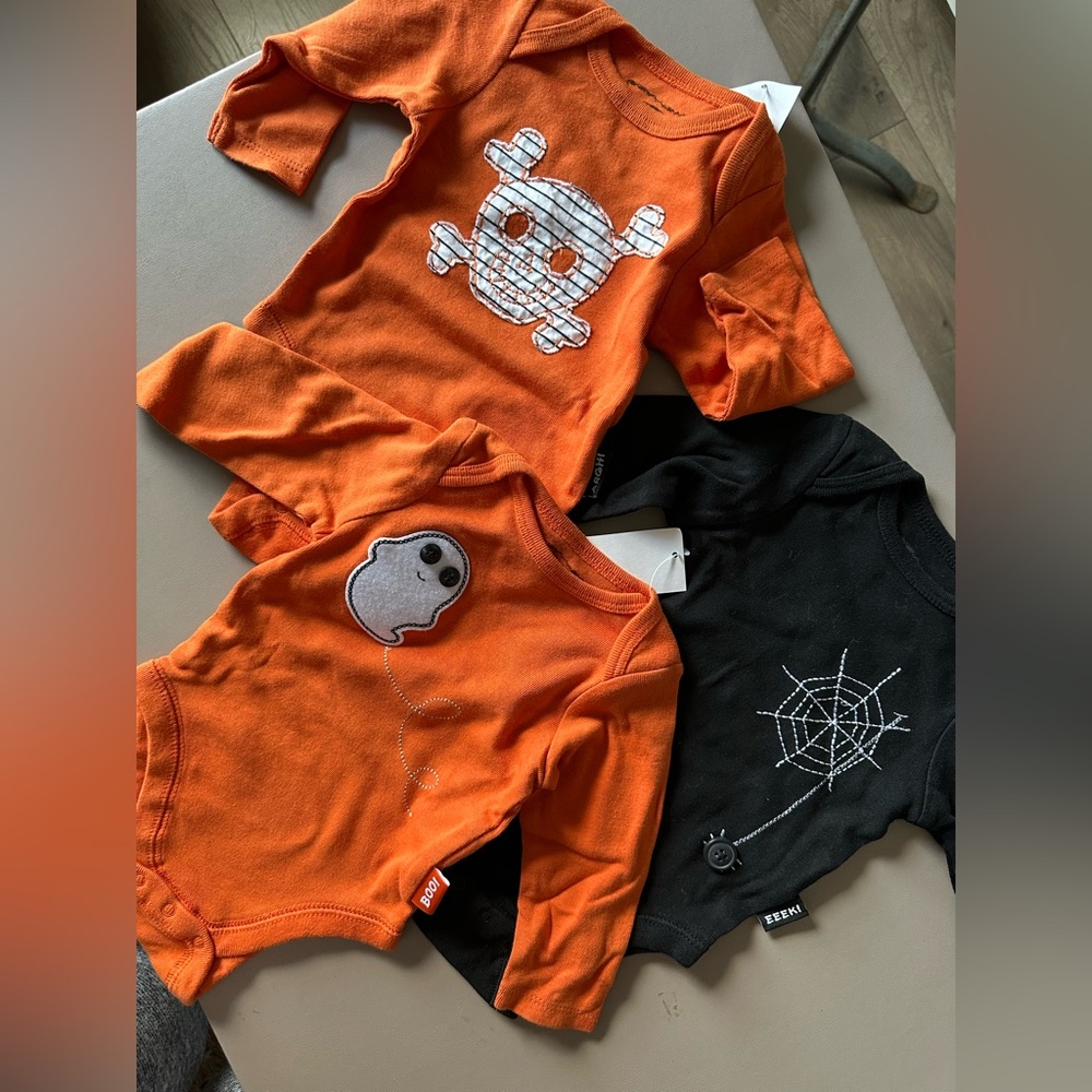 Bundle of 3 Vintage 2006 NWT Old Navy Halloween Bodysuits 0-3 months